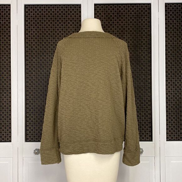 Two by Vince Camuto Textured Olive Green Button Down Sweater Size Large - Picture 3 of 5